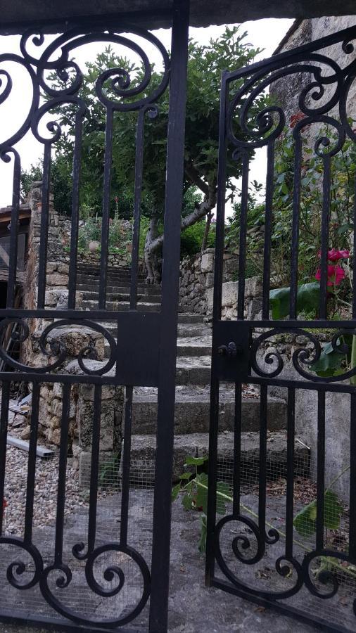 Chambres D'Hotes Art Et Remparts La Réole Dış mekan fotoğraf